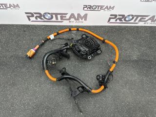 Розетка зарядки автомобиля BMW 5 2024