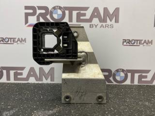 Кронштейн радиатора BMW X3 2019