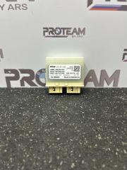 Запчасть блок управления парктрониками BMW 8 2021