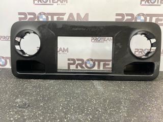 Запчасть накладка декоративная Mercedes Sprinter 2020