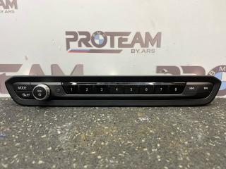 Панель управления магнитолой BMW M3 2023