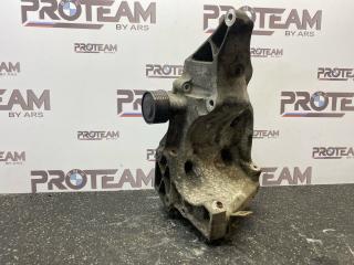 Запчасть кронштейн компрессора кондиционера BMW X5 2010