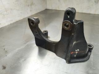 Кронштейн ДВС Mitsubishi 4D56U Кронштейн ДВС Mitsubishi 4D56U