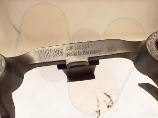 Запчасть фиксатор воздуховода дроссельной заслонки Volkswagen 2008-2012 CBZ 03F145853A контрактная Фиксатор воздуховода дроссельной заслонки Volkswagen 2008-2012 CBZ 03F145853A контрактная