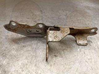 Запчасть кронштейн турбины Mercedes