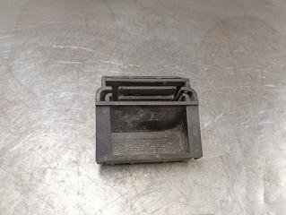 Запчасть кронштейн радиатора BMW X5