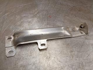 Запчасть кронштейн усилителя бампера передний BMW 5