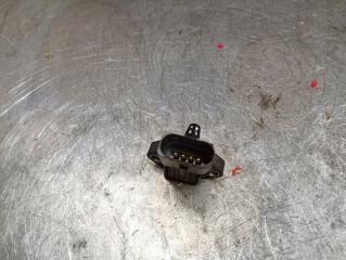 Запчасть датчик расхода воздуха 038906051b vag Audi 2012