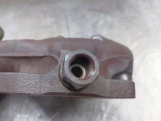 Запчасть коллектор выпускной a6511420701 mercedes om651 Mercedes-Benz OM651 2015