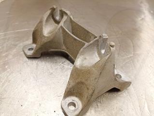 Запчасть несущий кронштейн кпп 22326760306 bmw