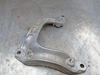 Кронштейн кондиционера 7813A218 Mitsubishi 4B11 Кронштейн кондиционера 7813A218 Mitsubishi 4B11