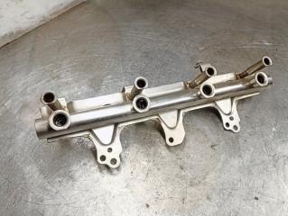 Запчасть рампа топливная 06j133317m vag VAG 2010