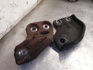 Запчасть кронштейн кондиционера 116a072