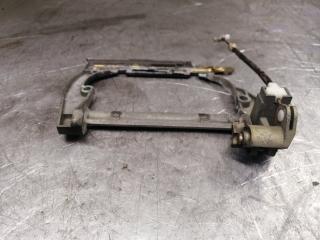 Запчасть корпус скелет ручки задний левый дорест e38 BMW E38 1996