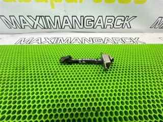 Ограничитель открытия двери задний правый TOYOTA Vitz 2005