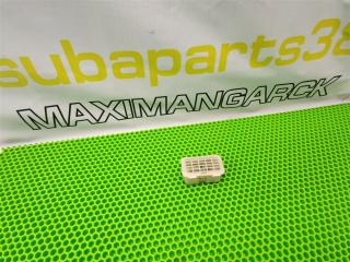 Фото запчасти светильник салона HONDA SABER 1999 контрактная запчасть Запчасть светильник салона HONDA SABER 1999