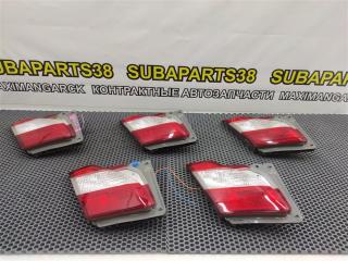 Запчасть вставка в крышку багажника задняя левая Nissan FUGA 2012