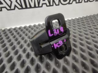 Ответная часть замка багажника Land Rover Discovery L319 AJ41