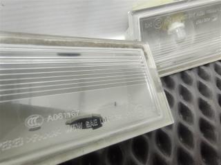 Фонарь подсветки номера Discovery 2006 L319 AJ41