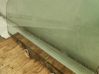 Стекло двери переднее левое Discovery 2006 L319 AJ41