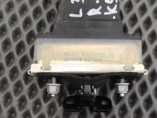 Ограничитель открытия двери задний правый Land Rover Discovery L319 AJ41