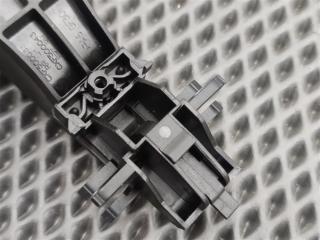 Ручка двери внешняя задняя левая Discovery 2006 L319 AJ41