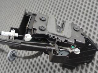 Замок двери передний левый Discovery 2006 L319 AJ41