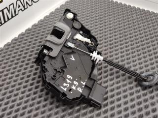 Замок двери задний левый Discovery 2006 L319 AJ41