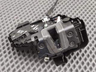 Замок двери передний правый Discovery 2006 L319 AJ41