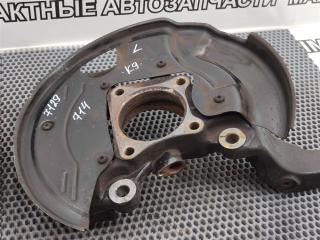 Кулак поворотный передний Land Rover Discovery L319 AJ41