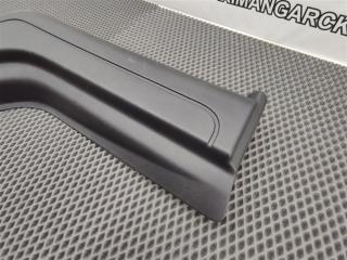 Обшивка двери багажника Discovery 2006 L319 AJ41