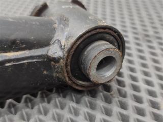 Рычаг задний левый Discovery 2006 L319 AJ41