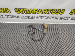 Кнопка задняя правая SUBARU FORESTER 1998