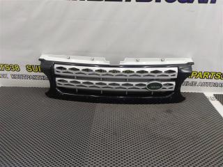 Решетка радиатора передняя Land Rover Discovery 2013