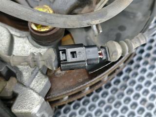 Ступица передняя левая Q3 2012 8U CCZ