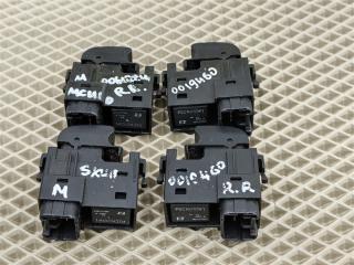 Кнопка задняя HARRIER 1999 SXU10W 5SFE