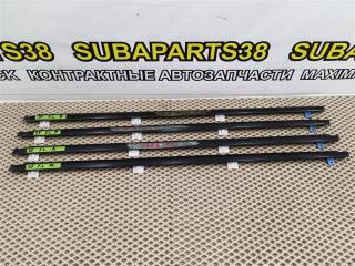 Запчасть молдинг двери передний левый SUBARU FORESTER 2000