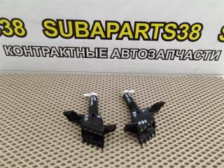 Запчасть форсунка омывателя фар передняя SUBARU Impreza WRX STI 2010