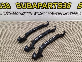 Запчасть кронштейн крепления бампера передний левый SUBARU Impreza WRX STI 2010