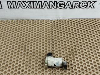 Фото запчасти моторчик омывателя стекла NISSAN Fuga 2006 контрактная запчасть Запчасть моторчик омывателя стекла NISSAN Fuga 2006