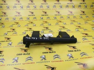 Запчасть рампа топливная питания форсунок Peugeot 206 2005