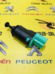 Фото запчасти датчик включения стоп-сигнала Peugeot 308 2010 контрактная запчасть Запчасть датчик включения стоп-сигнала Peugeot 308 2010