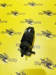 Запчасть насос омывателя стекла Volkswagen Touareg 2005
