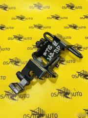 Запчасть петля двери задняя правая Volkswagen Touareg 2005