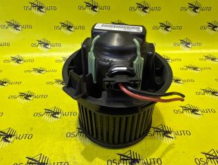 Мотор вентилятора отопителя Peugeot 207 2009