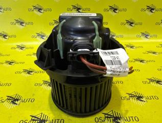 Мотор вентилятора отопителя Peugeot 207 2010