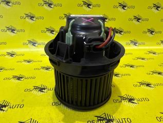 Мотор вентилятора отопителя Peugeot 207 2008