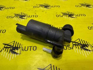 Запчасть насос стеклоомывателя Peugeot 307