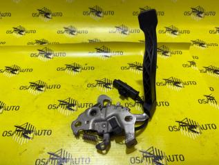 Запчасть замок капота Peugeot 3008 2012