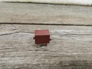 Запчасть реле